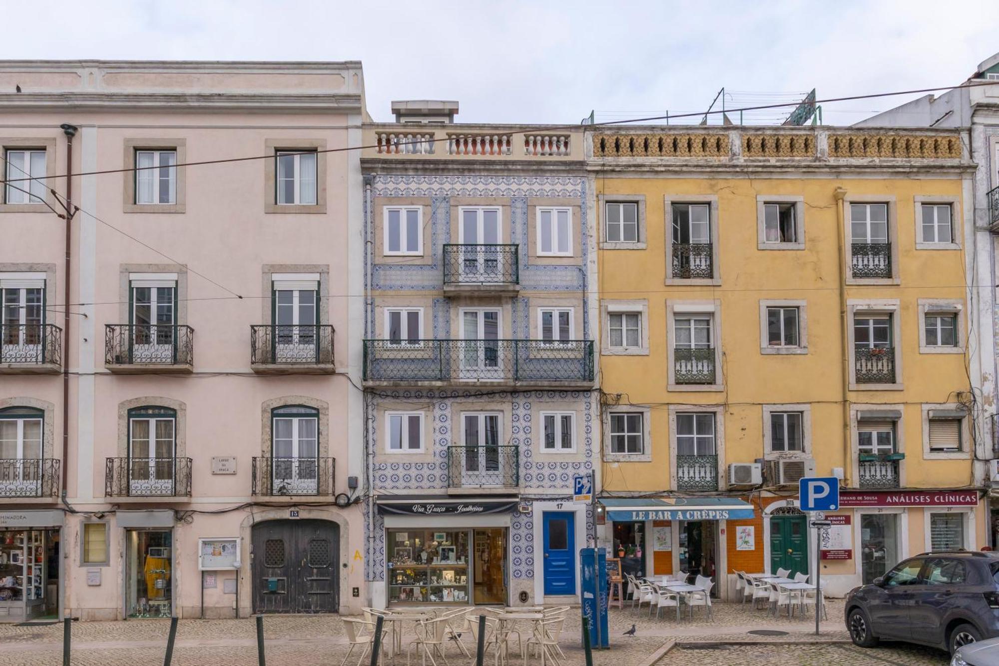 Superb Apartments Overlooking Graca In Lisboa Eksteriør bilde