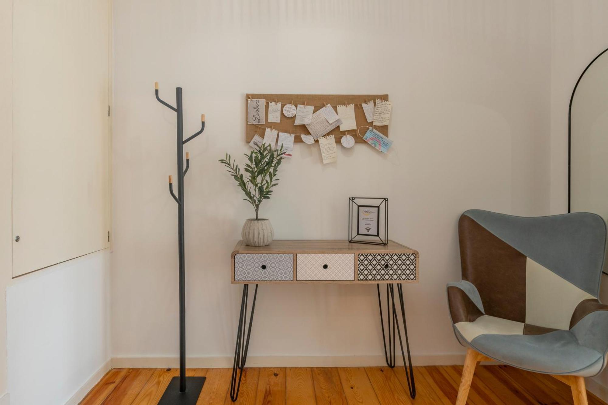 Superb Apartments Overlooking Graca In Lisboa Rom bilde